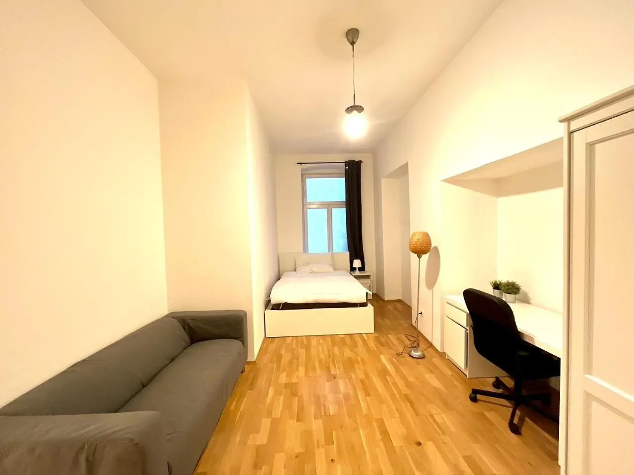 Charming Fully Furnished Apartment In 비엔나