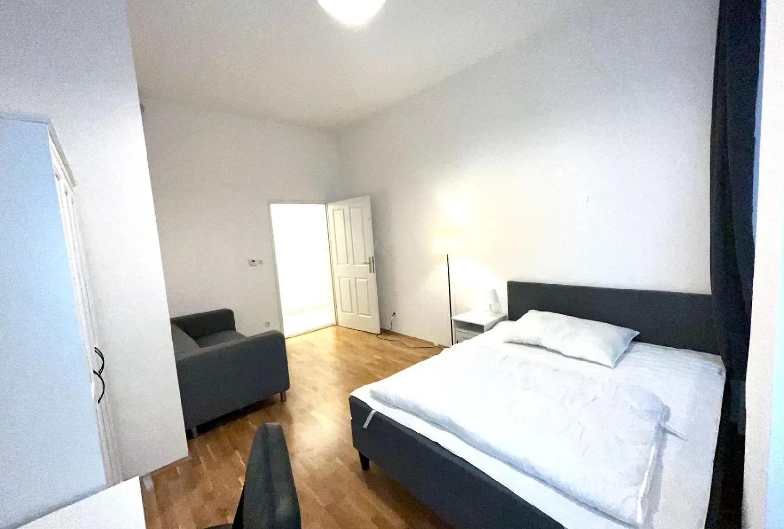 Charming Fully Furnished Apartment In 비엔나