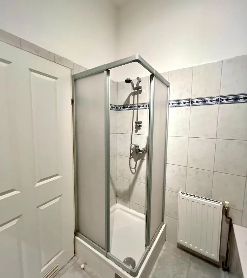 Charming Fully Furnished Apartment In Viyana Avusturya